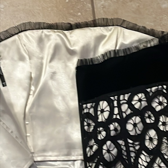 🍓 Betsey Johnson Sz 6 eyelet lace detail sleeveless satin velvet dress - Picture 10 of 12